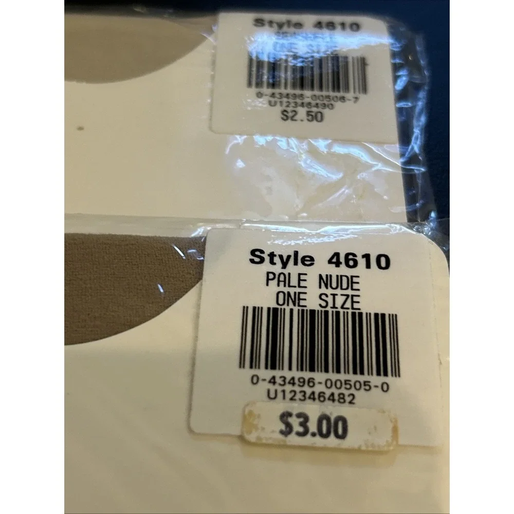 Lot of 4 Lotay Lord & Taylor Sheer Pantyhose One Size 3 Pale Nude 1 Seashell